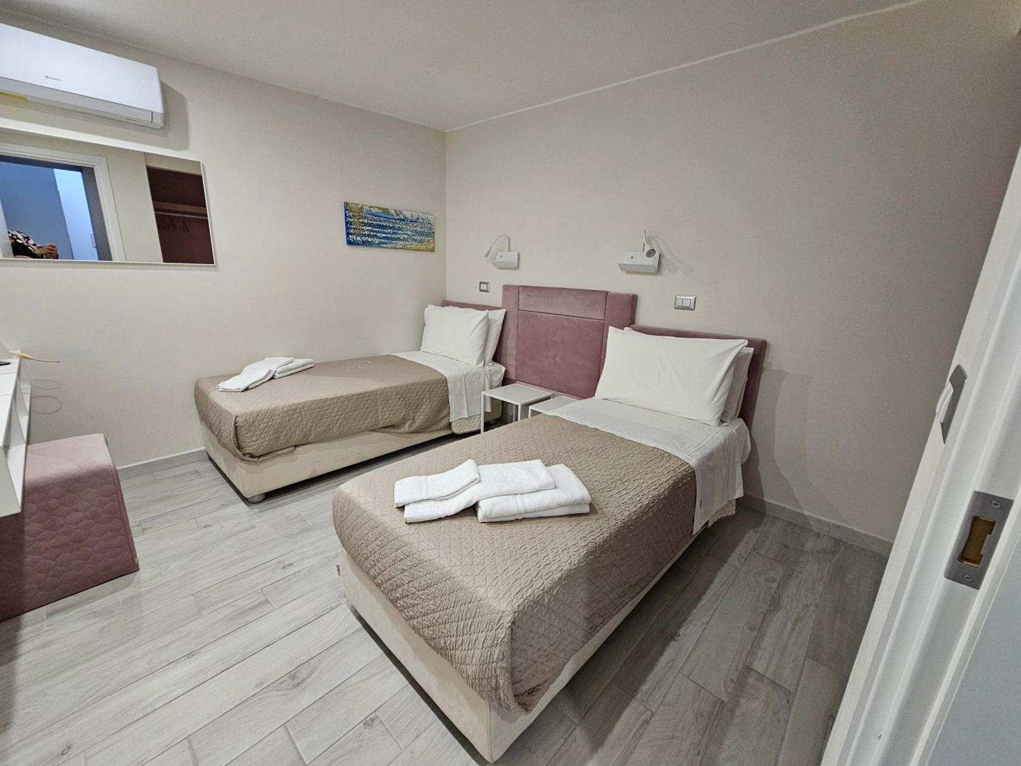 Stella-Guesthouse Solarino المظهر الخارجي الصورة