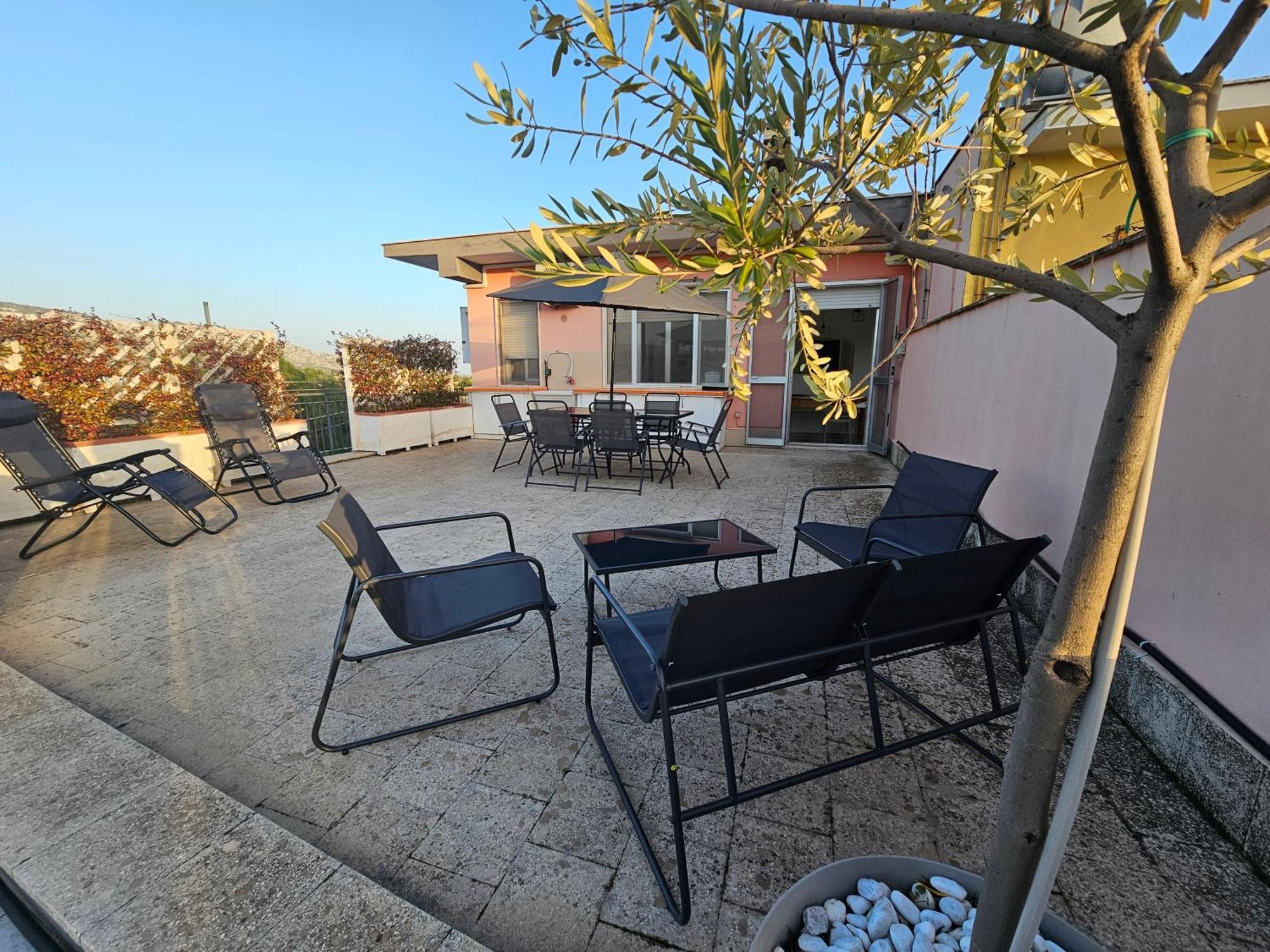 Stella-Guesthouse Solarino المظهر الخارجي الصورة